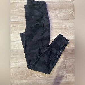 Swift Speed High Rise Lululemon leggings!